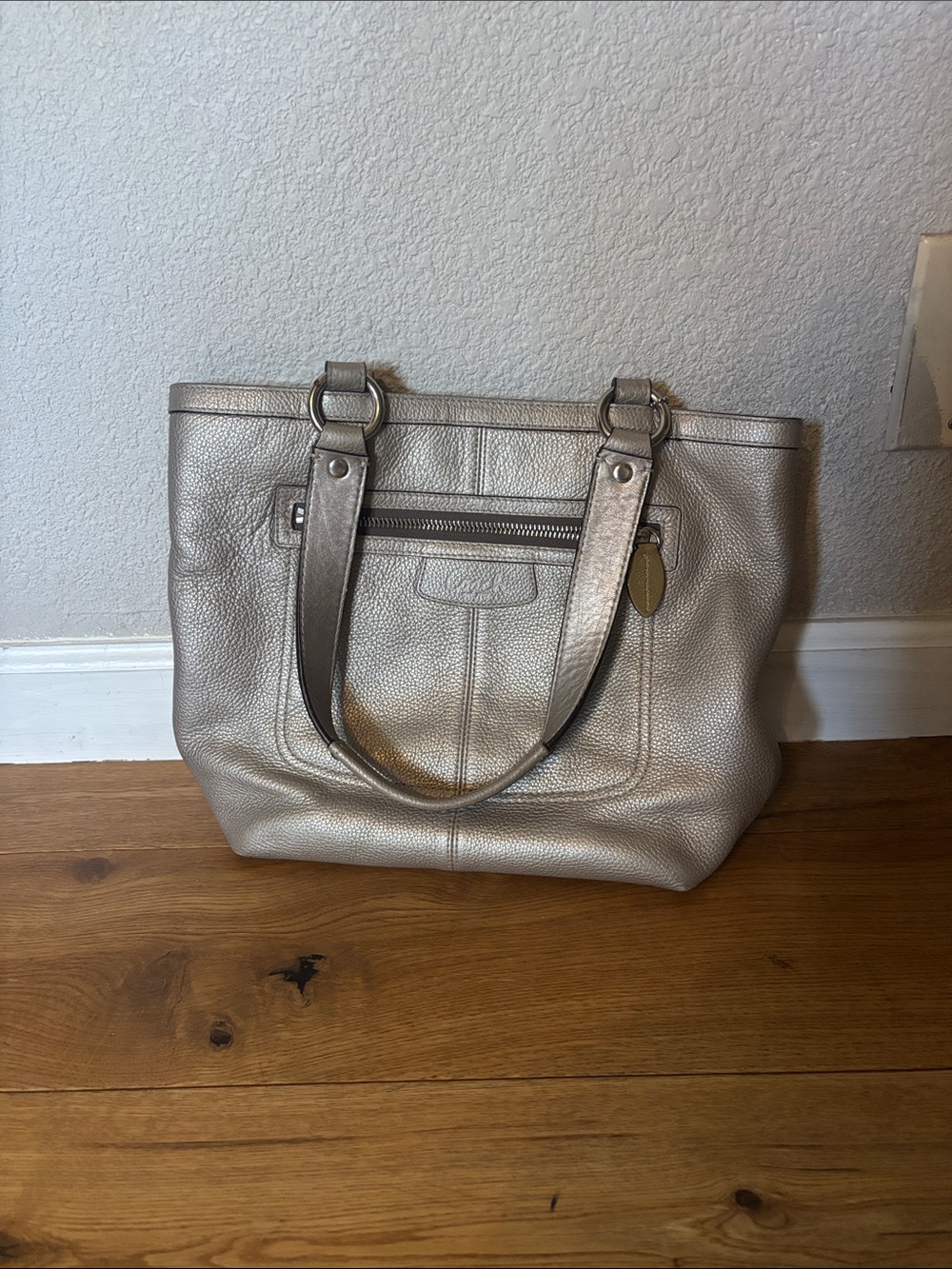 Vintage Coach Metallic Pebbled Tote Bag - Silver